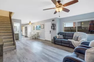 Photo #6: 230007099 Listing