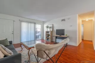 Photo #6: 230007126 Listing 