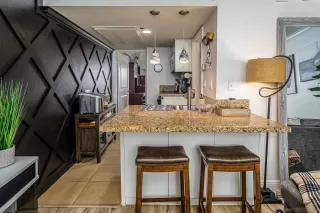 Photo #4: 230007129 Listing 