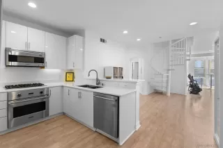 Photo #4: 230007148 Listing