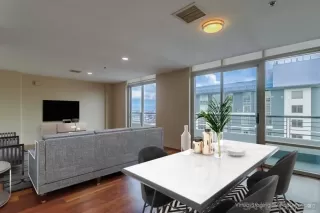 Photo #2: 230007152 Listing