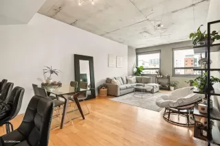 Photo #3: 230007183 Listing 