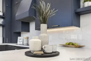 Photo #2: 230007192 Listing 