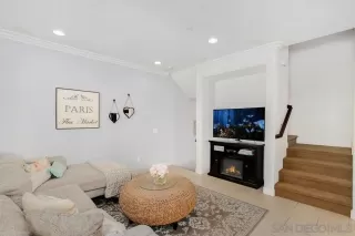 Photo #3: 230007228 Listing