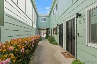 Photo #4: 230007277 Listing