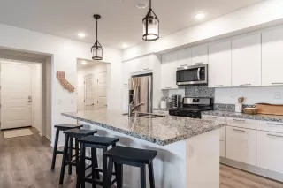 Photo #3: 230007278 Listing