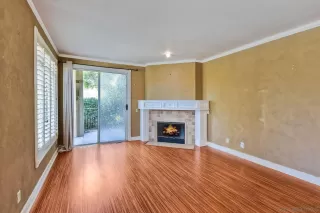 Photo #5: 230007279 Listing