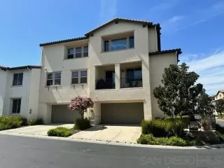 Photo #2: 230007286 Listing