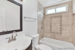 Photo #5: 230007288 Listing