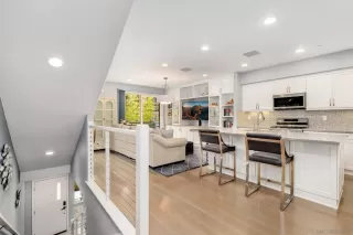 Photo #3: 230007330 Listing