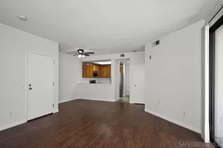 Photo #5: 230007344 Listing