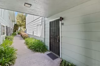 Photo #2: 230007362 Listing