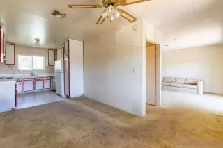 Photo #4: 230007362 Listing