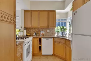 Photo #6: 230007410 Listing 