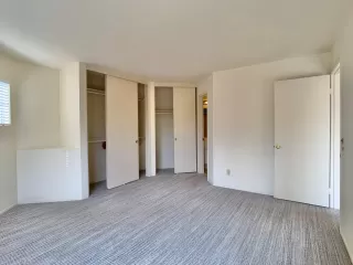 Photo #2: 230007440 Listing