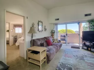 Photo #6: 230007485 Listing
