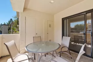 Photo #4: 230007500 Listing