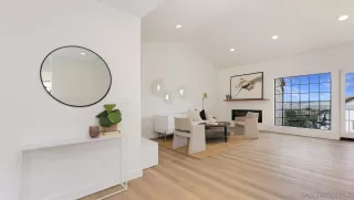 Photo #3: 230007537 Listing