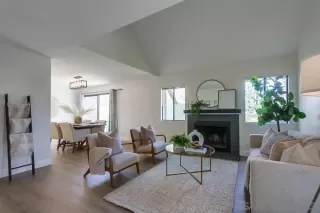 Photo #2: 230007556 Listing