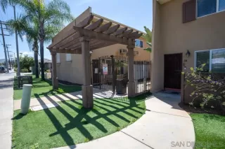 Photo #2: 230007586 Listing