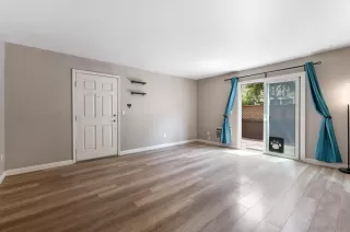 Photo #5: 230007626 Listing