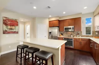 Photo #6: 230007662 Listing