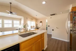 Photo #6: 230007672 Listing