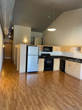 Photo #2: 230007700 Listing 