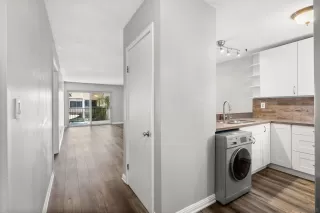 Photo #4: 230007749 Listing