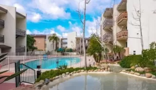 Photo #3: 230007897 Listing 