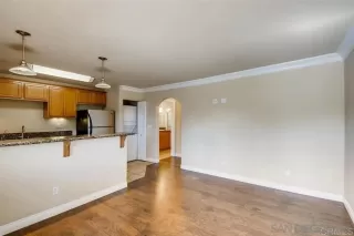 Photo #2: 230007933 Listing