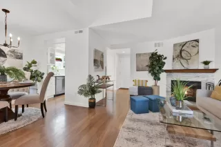 Photo #6: 230008000 Listing