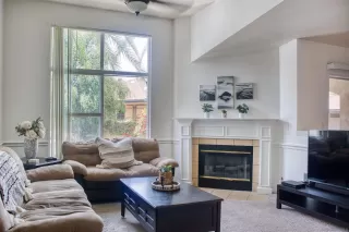Photo #2: 230008029 Listing 