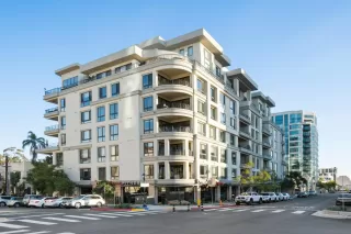 Photo #2: 230008031 Listing