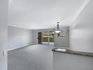 Photo #6: 230008079 Listing 