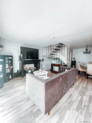 Photo #3: 230008104 Listing 