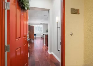 Photo #5: 230008108 Listing