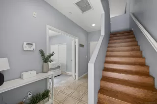 Photo #3: 230008118 Listing