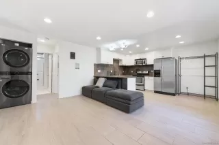 Photo #2: 230008125 Listing