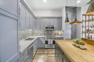 Photo #1: 230008137 Listing