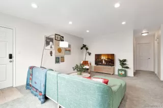 Photo #5: 230008139 Listing