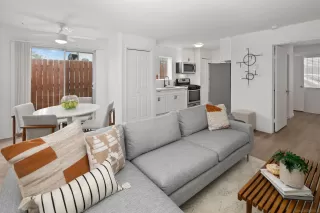 Photo #1: 230008144 Listing