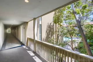 Photo #3: 230008147 Listing