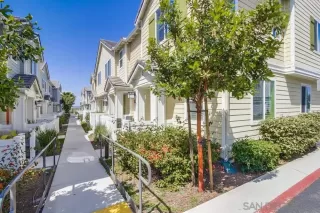 Photo #3: 230008151 Listing