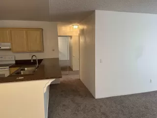 Photo #6: 230008164 Listing