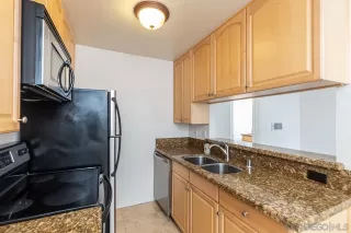 Photo #5: 230008170 Listing 