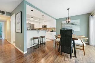 Photo #6: 230008187 Listing 