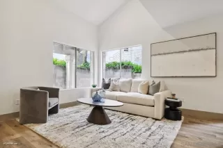 Photo #3: 230008214 Listing