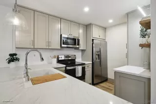 Photo #4: 230008214 Listing