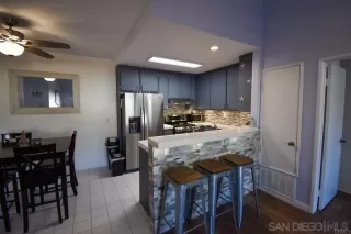 Photo #4: 230008280 Listing